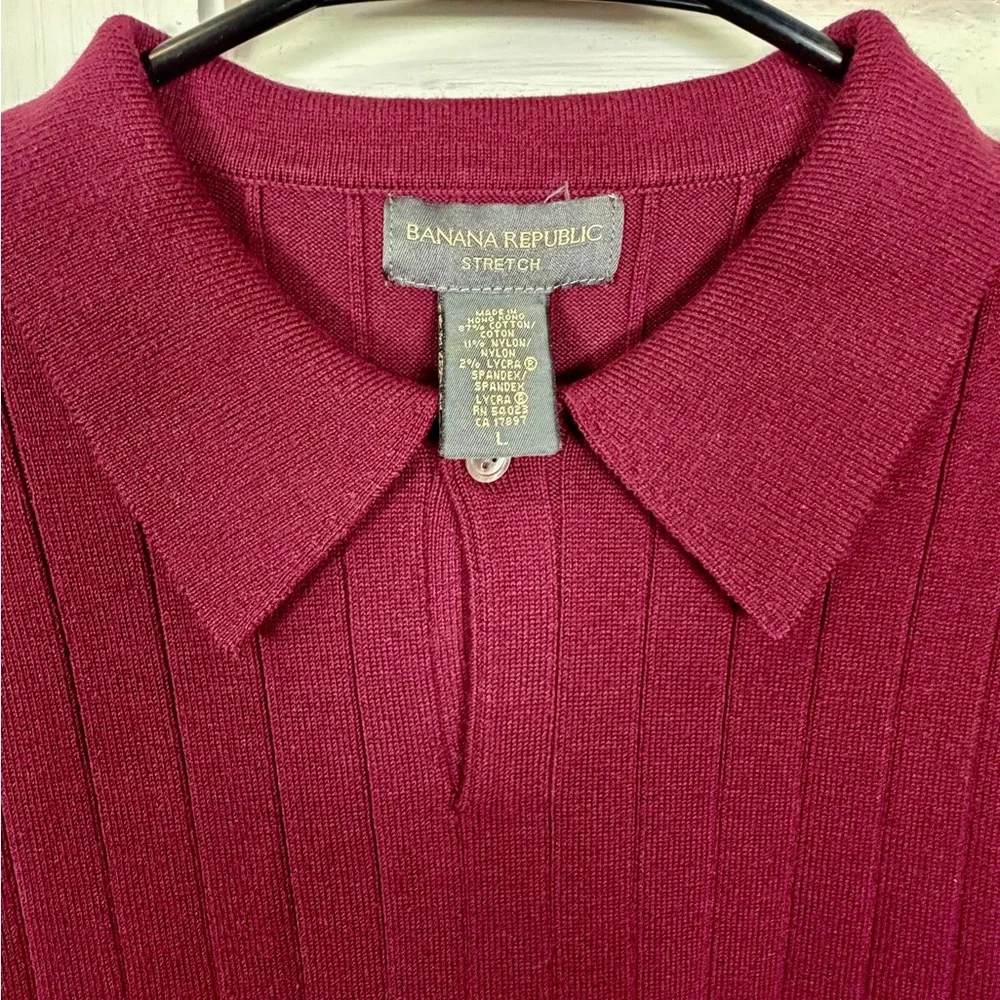 Banana Republic Men's Short Sleeve Polo in Burgundy